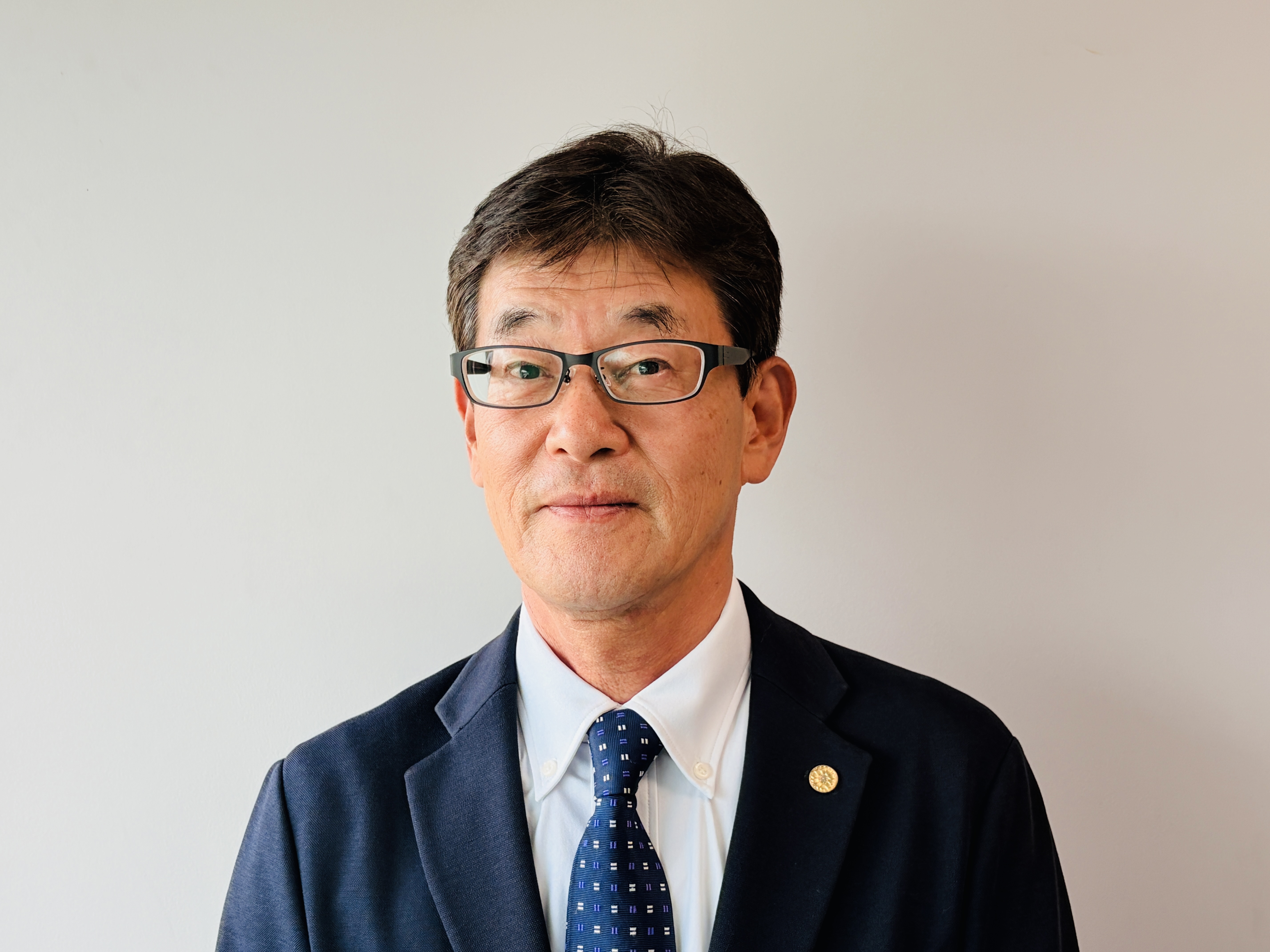 代表 行政書士 田中盛喜
